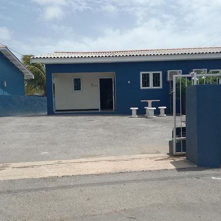 Blue Apartments Вилемстад Екстериор снимка