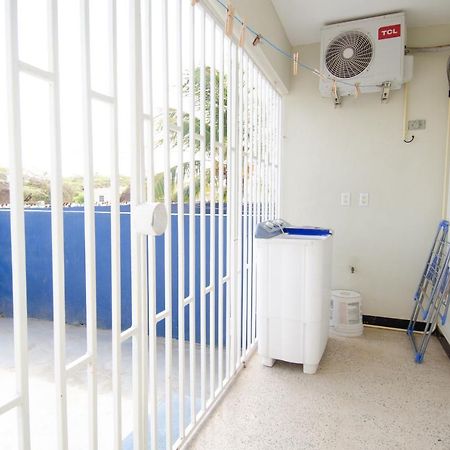 Blue Apartments Вилемстад Екстериор снимка